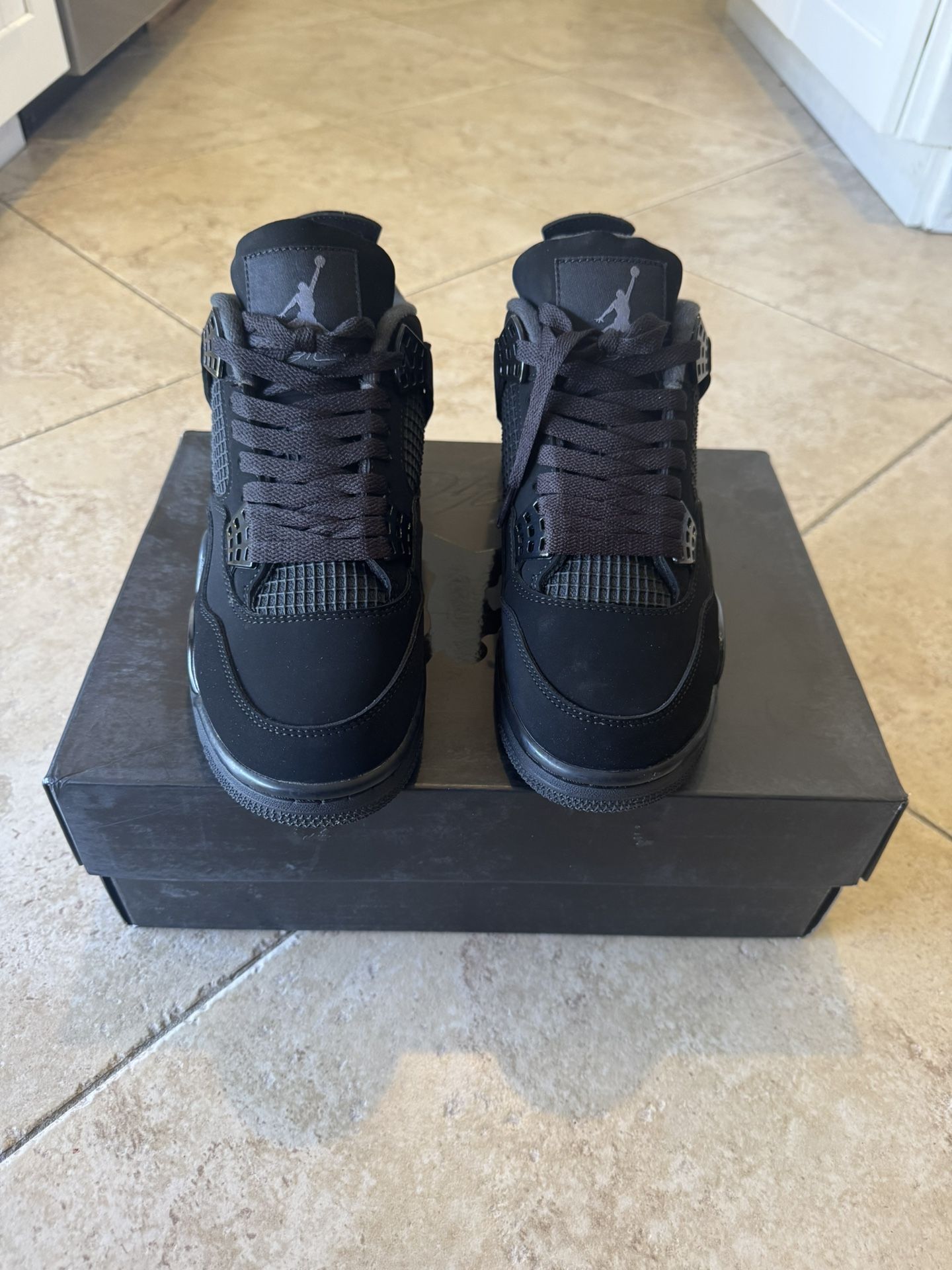 Jordan 4 Blackcats