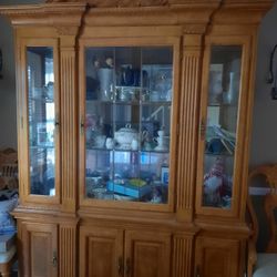 China cabinet w dining room set chairs