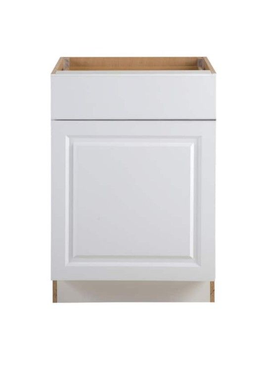 Hampton Bay Benton Assembled 24x34.5x24 in. Base Cabinet with Soft Close Full Extension Drawer in White