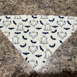 Halloween Ghost and Bat Print Dog Bandana