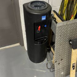 Water Dispenser