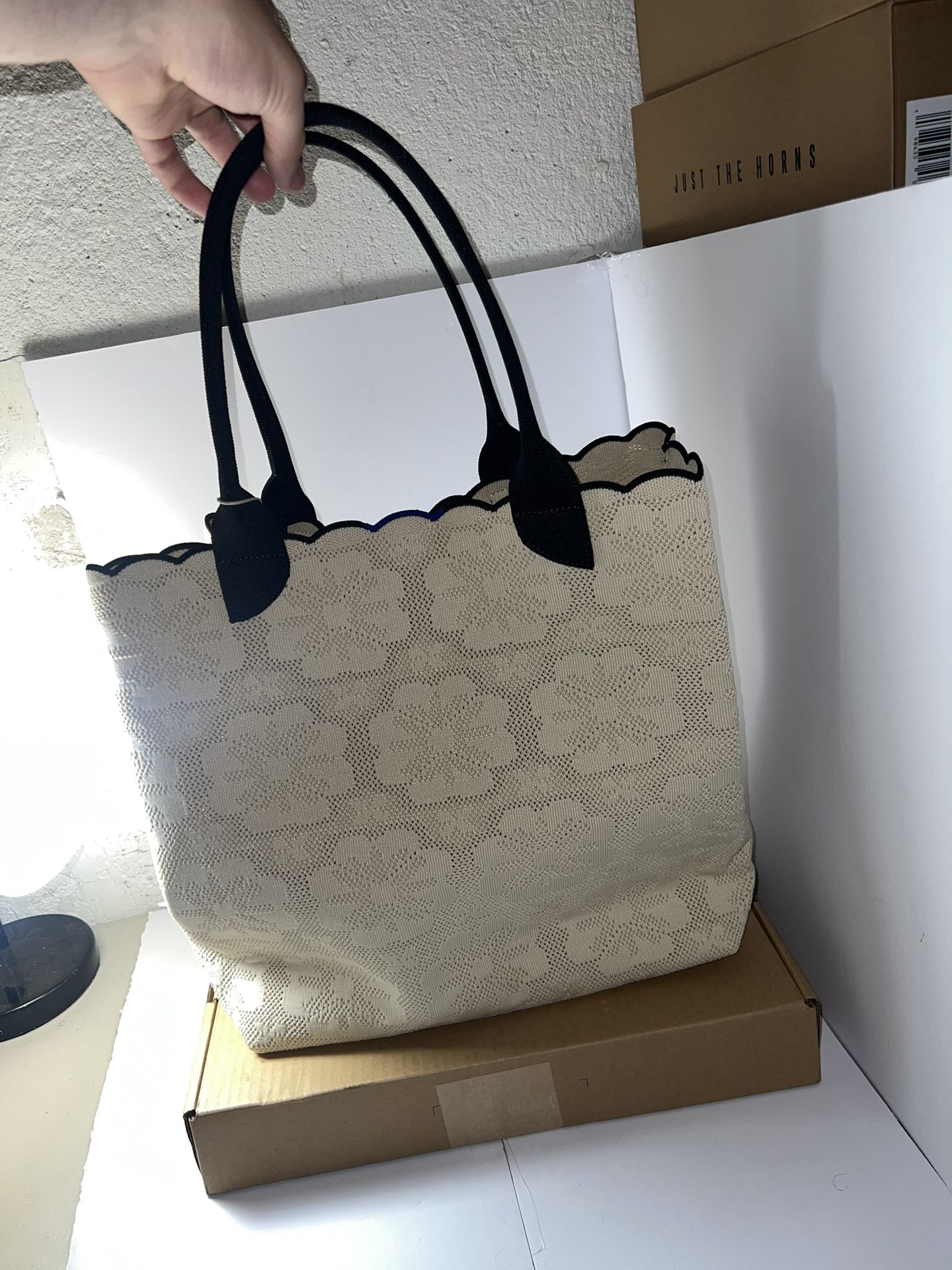 Brand New Rothy's Lightweight Tote Ivory Carnation With Tags $250 Women’s Tote