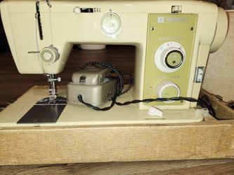 Vintage Penncrest 2601 Sewing Machine 