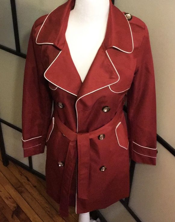 Satin Fall Red Jacket White Details