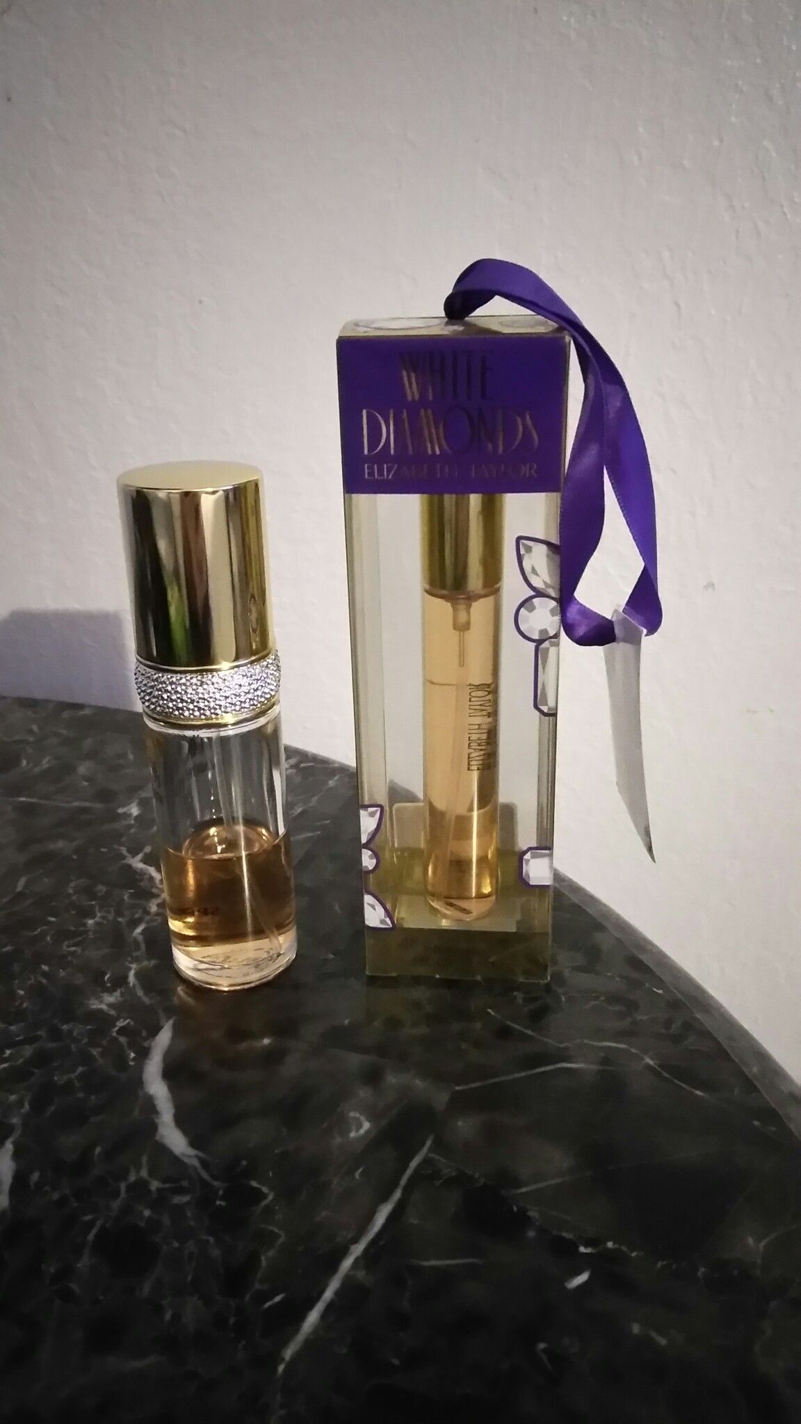 Brand new perfume throwing the other one free