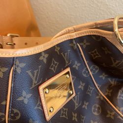 Louis Vuitton Bag 