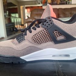 Jordan 4