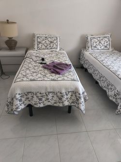 2 x adjustable twin mattress with beds