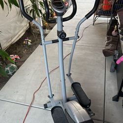 $70 OBO -Elíptical machine by Sunny Health & Fitness