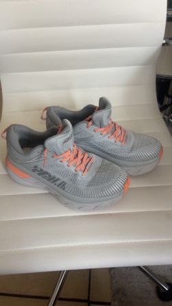 Hoka Bondi7, color harbor mist,size US8