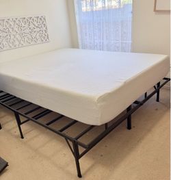 Queen Memory Foam Mattress with Metal Platform Frame