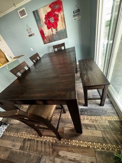 Dinning table