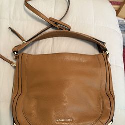 Michael Kors Julia Medium Shoulder Bag