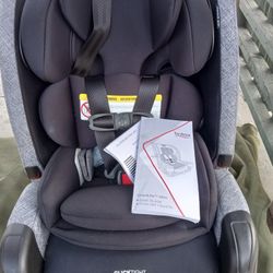 Britax One4life Slim Car seat With Booster 