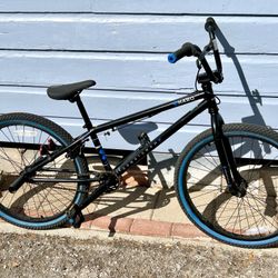 Haro 24 Inch Downtown 24 BMX Bike 