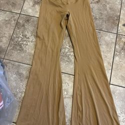 American Eagle large yoga pants 