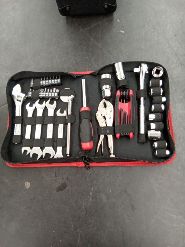 Hyper Tough Tool Set