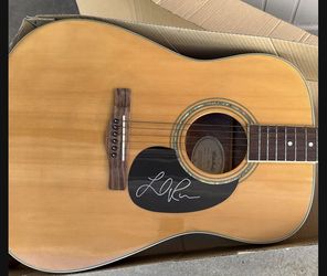 Signed Lionel Ritchie Mitchell Guitar
