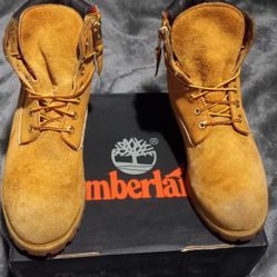 Pre-worn Exclusive Timberland Boots!!!!