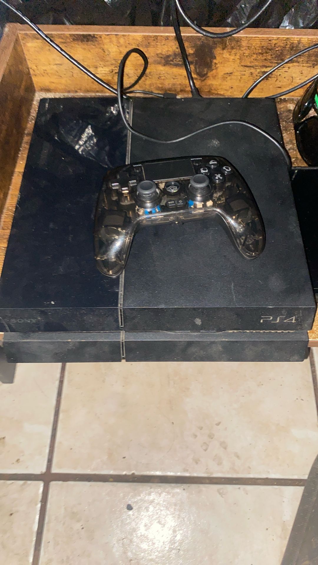 PS4