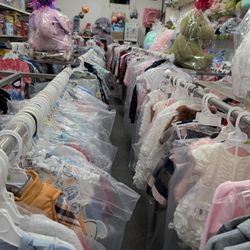 6 Clothing Racks For Sale Everything Must Go Best Offer