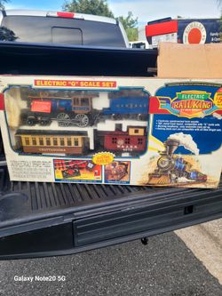 Train set music classic