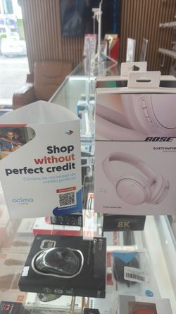 New Box - Bose Quietcomfort Headphones- Financing Available