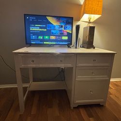 Vanity / desk