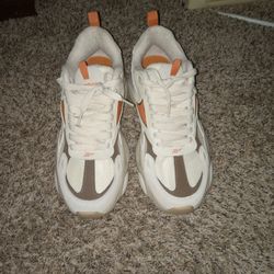 Reebok Size 10 Brand New Never Been Used 