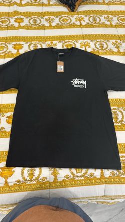 Stussy Honolulu Black T-Shirt New with Tags Size Medium