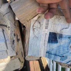 Primed Balusters 5141, Wood Balusters 1’3/4 ,