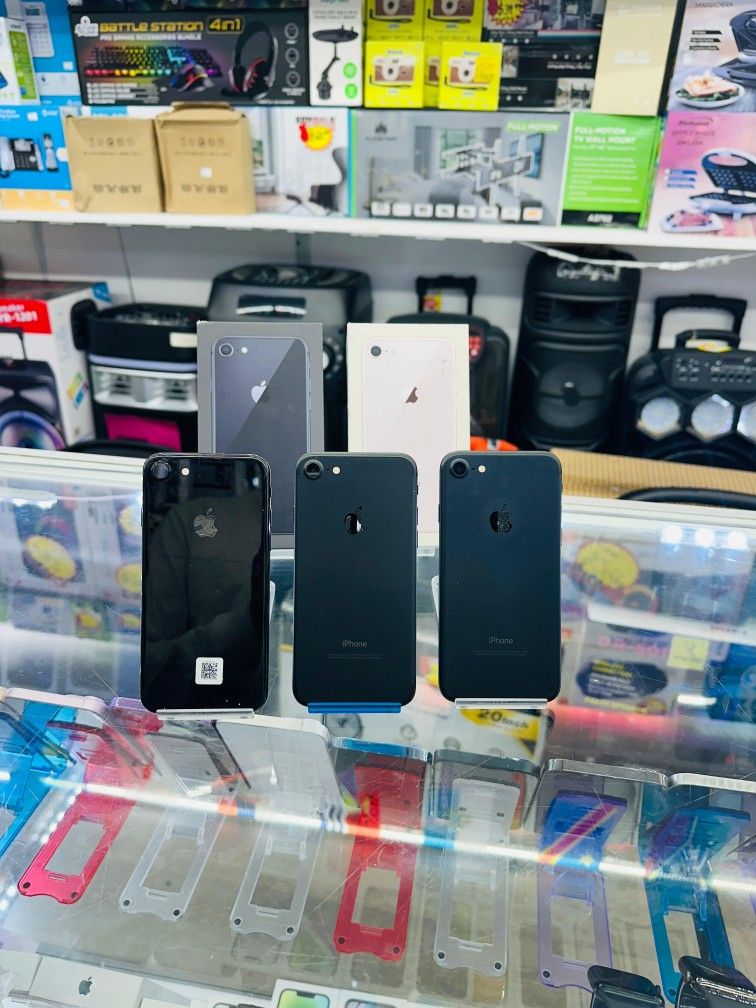 iPhone 8 64gb Unlocked