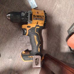 Dwalt Drill 20vlt