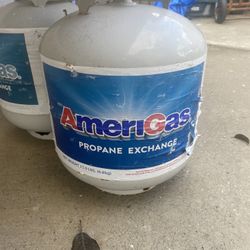 4 Propane Tanks 