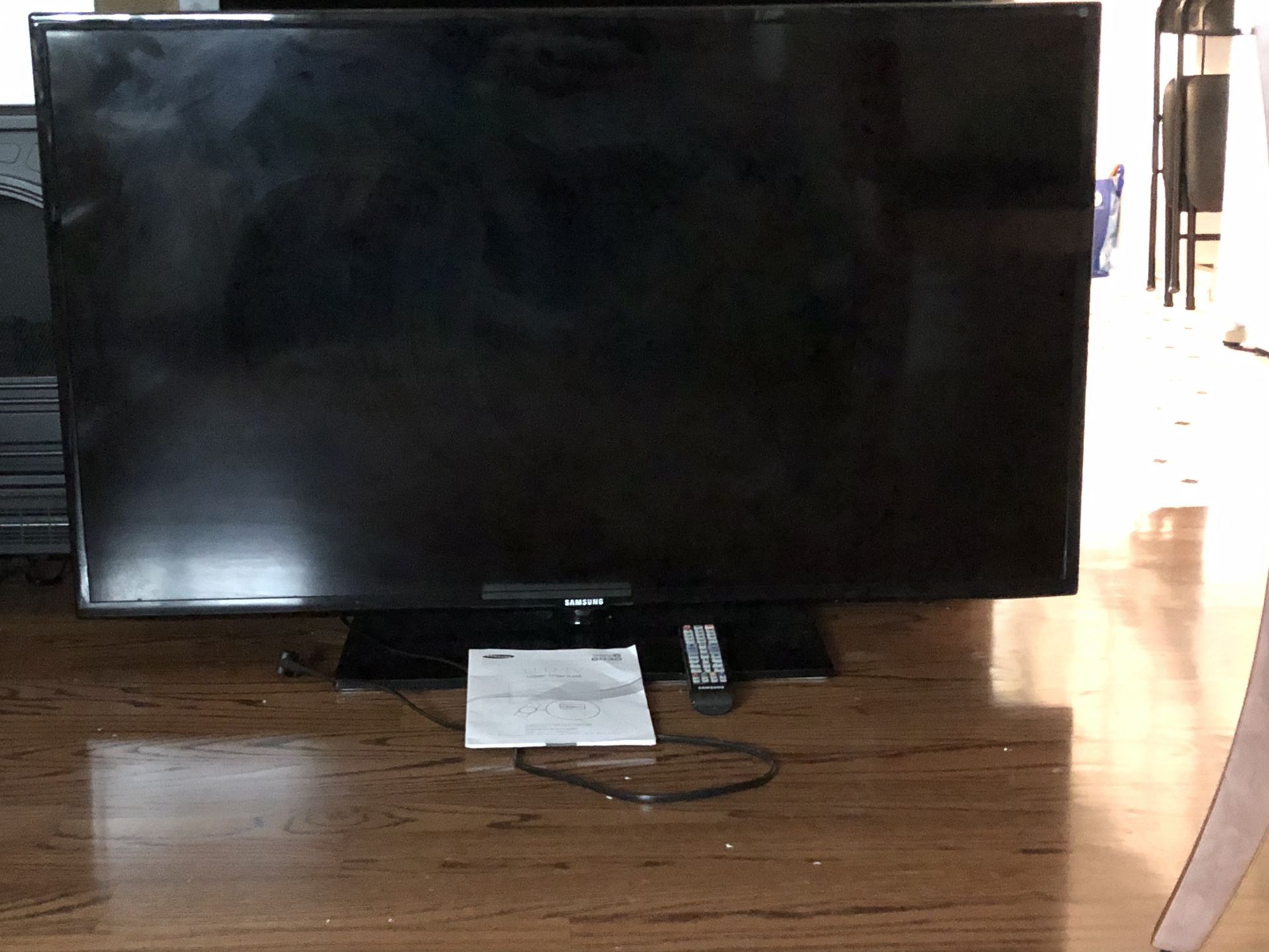 Samsung 46" LED TV - Great condition!