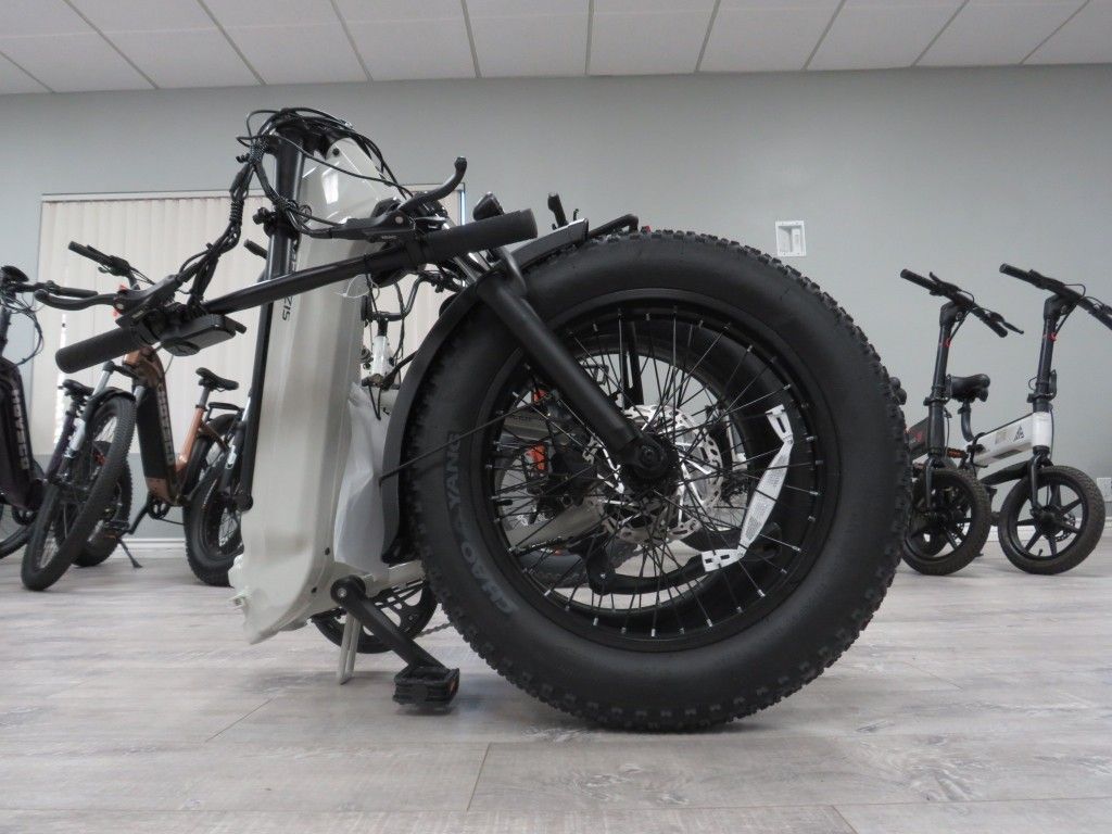 2025 SIZZLEBK S200Fat Tire Foldable Commuter E-Bike