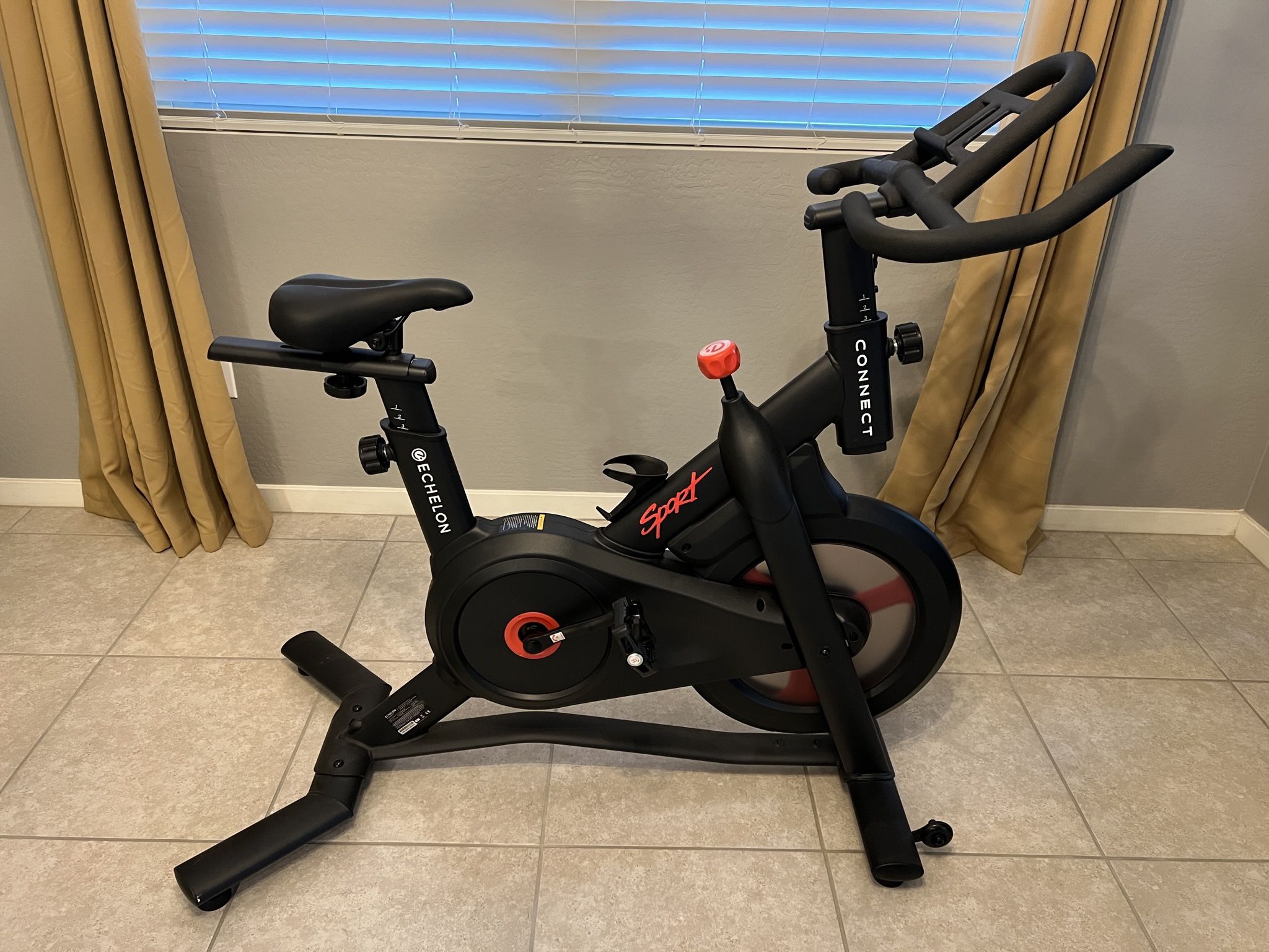 Echelon Workout Bike