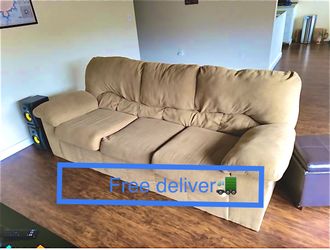 Couch 6' wide x 31" high x 31" deep