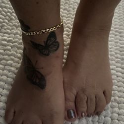 ANKLET 