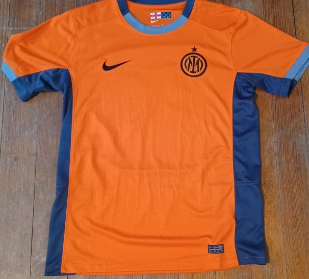 Nike Soccer Jersey Men's Size Medium Inter Milan Number 11 Orange Blue 2023 Jersey