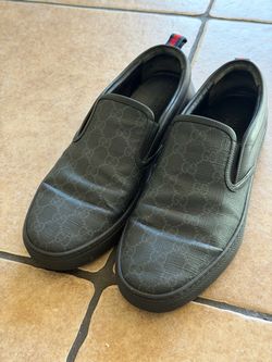 Gucci men size 9