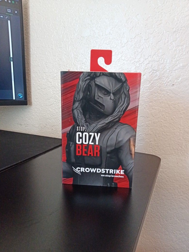 Crowdstrike Security Action Figure - Cozy Bear