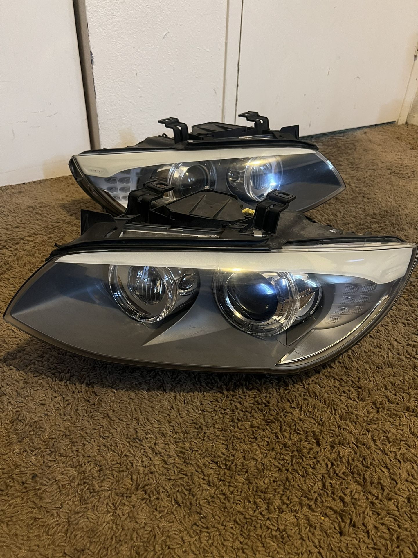 2011-13 BMW E92 328i 335i LCI Headlight Assembly 