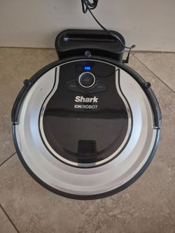 SHARK Ion Robot Vaccum