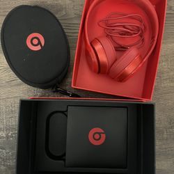 Beats Solo Headphones (Red) (WIRED)