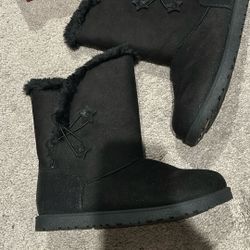 Girls SO memory Foam Boots Size 5