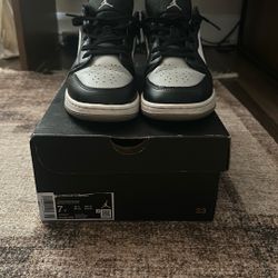 Jordan 1 Low Shadow Toes Used All 4 Jordans For 250
