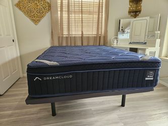 Dreamcloud Luxe Hybrid Queen Mattress