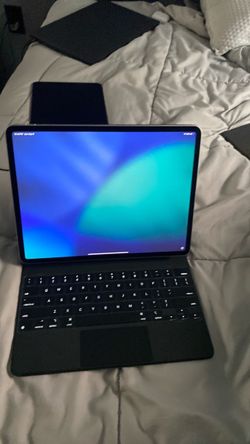 iPad Pro w/ keyboard