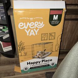 Give your pet a cozy retreat with the Happy Place 1-Door Dog kennel Crate